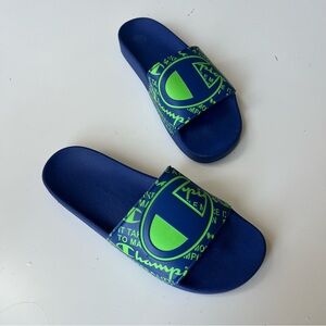 Champion Men’s Blue and Light Green Logo Script Slides, Size 12M